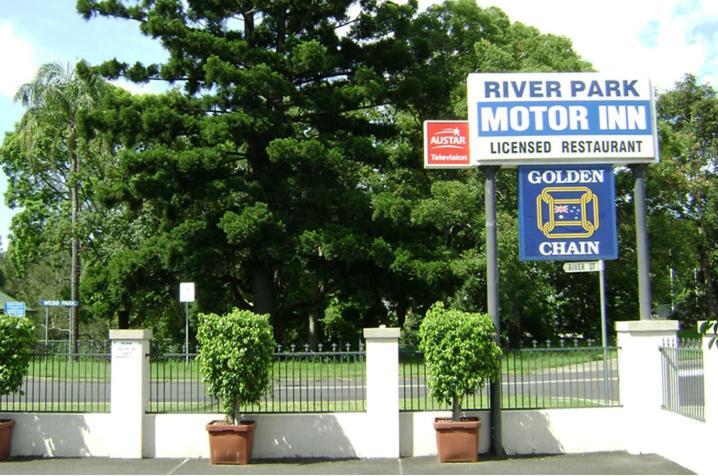 River Park Motor Inn Casino Kültér fotó